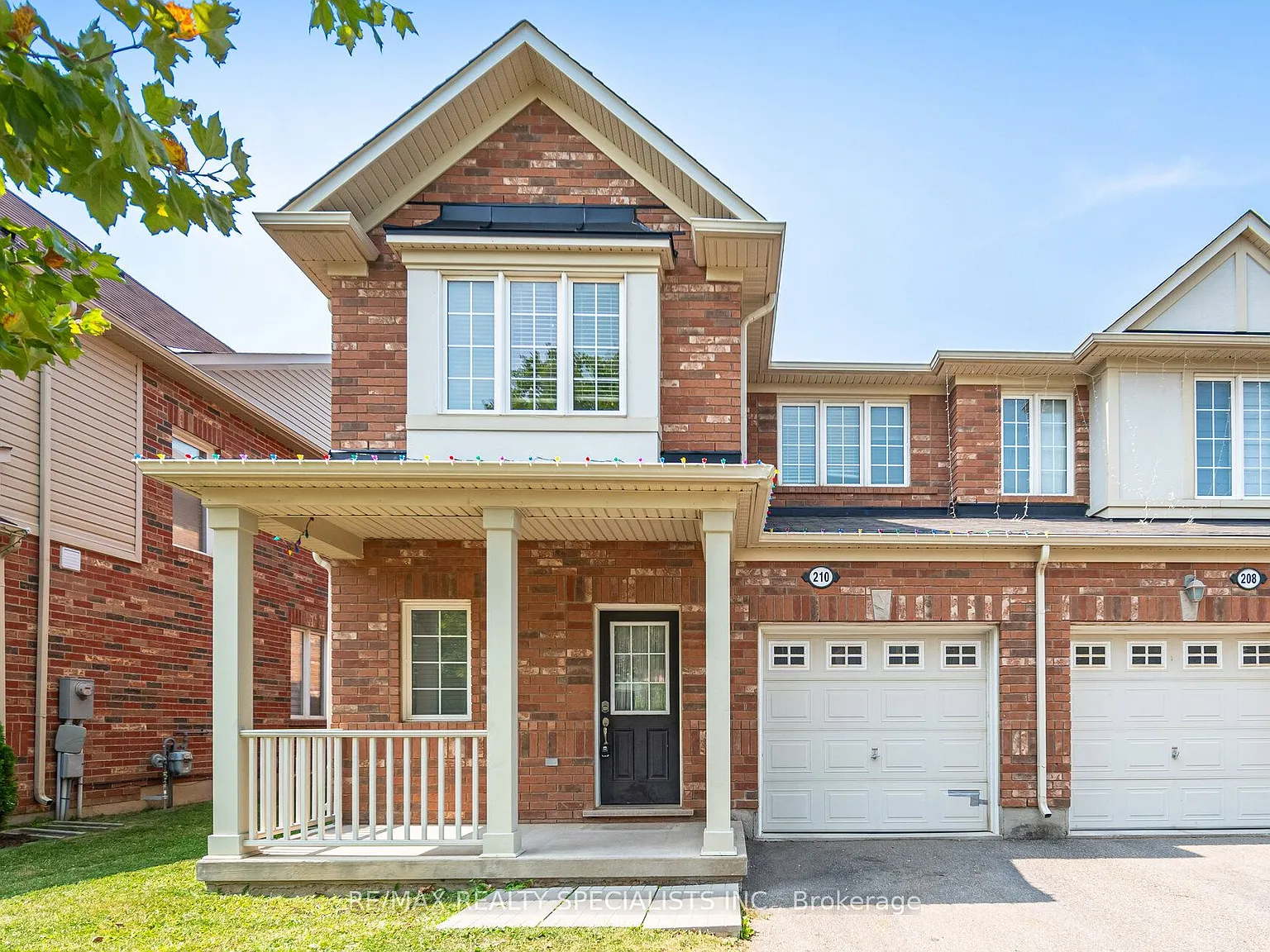 3 bed, $3,180 — Photo 1