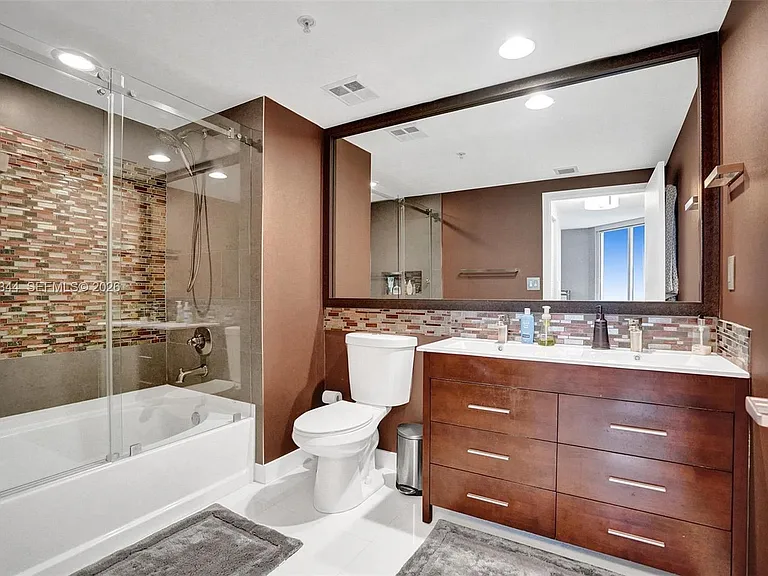 325 Biscayne Blvd #2519 — Photo 19