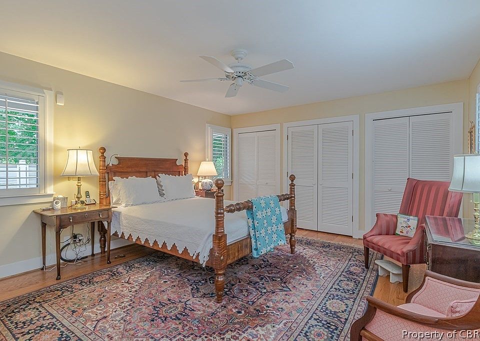 180 Cottage Ln Irvington VA Zillow