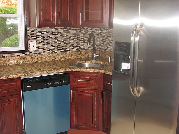 5th image of 13237 159th St