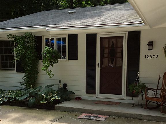 2nd image of 18570 Dellwood Dr