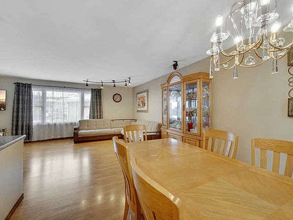 5th image of 1038 Aspen Ct
