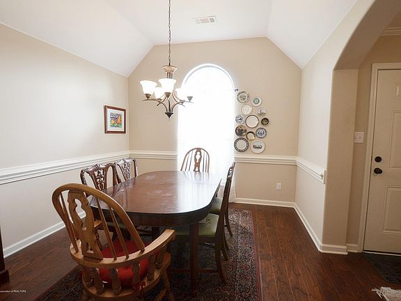 4th image of 8535 S Trinity Park Dr