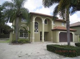 15749 SW 102nd Ln, Miami, FL 33196