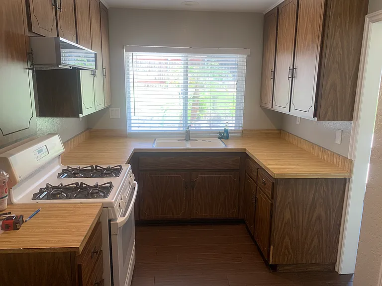 9330 Aegean Dr — Photo 17