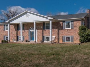 203 Booher Dr, Bristol, TN 37620