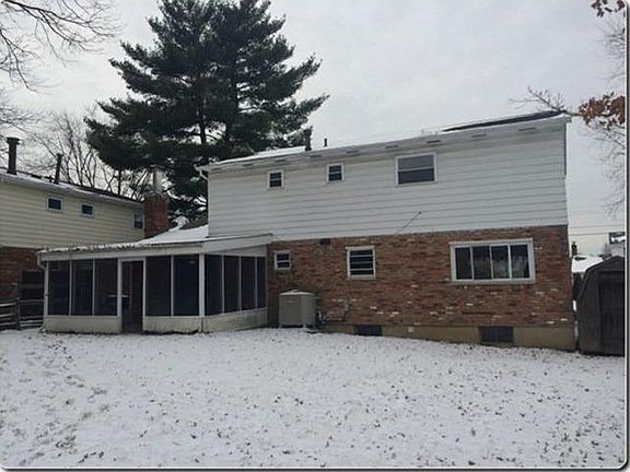 3rd image of 8436 Shuman Ln