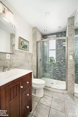 5th image of 504 W 111th St APT 34