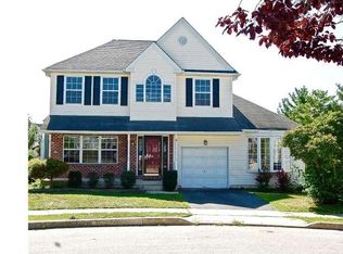 1906 Shasta Cir, Morton, PA