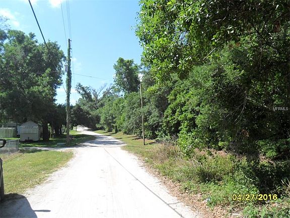 5th image of 6334 Fair Lawns Dr