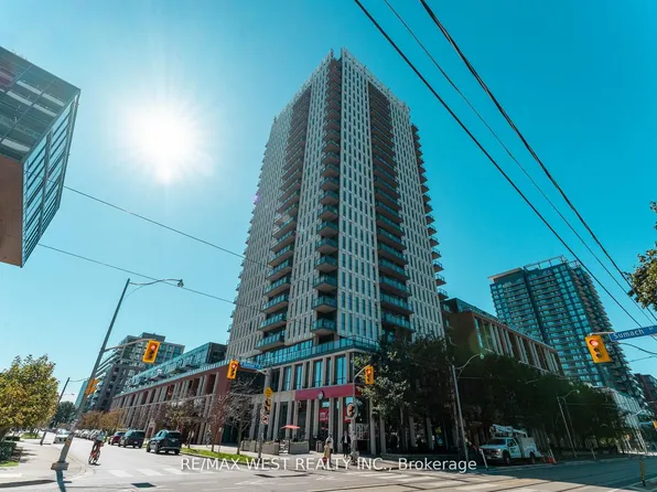 170 Sumach St #507, Toronto, ON M5A 0C3