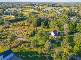 1102 Perth Rd N, Beckwith, ON K7A 4S7