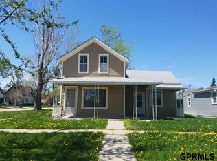 301 N Main St, Hooper, NE 68031