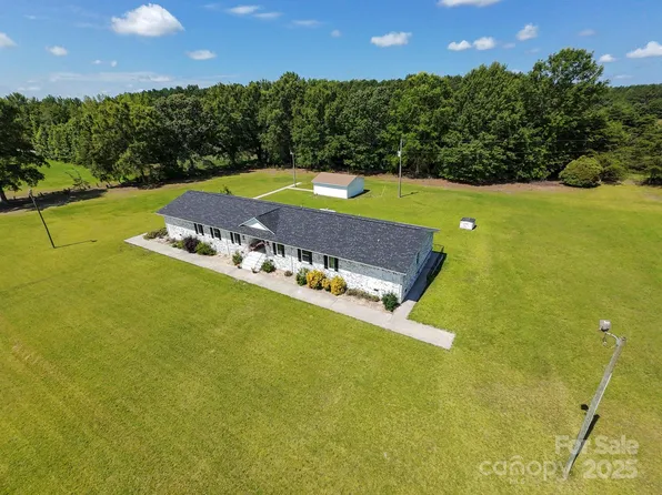 6096 Highway 151, Jefferson, SC 29718