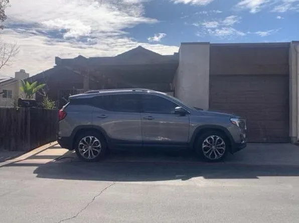 10129 Crestside Pl, Spring Valley, CA 91977