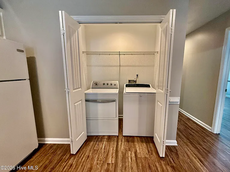 705 Whispering Willow Way — Photo 6