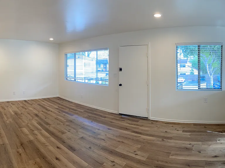 1109-1119 San Pascual Street — Photo 32