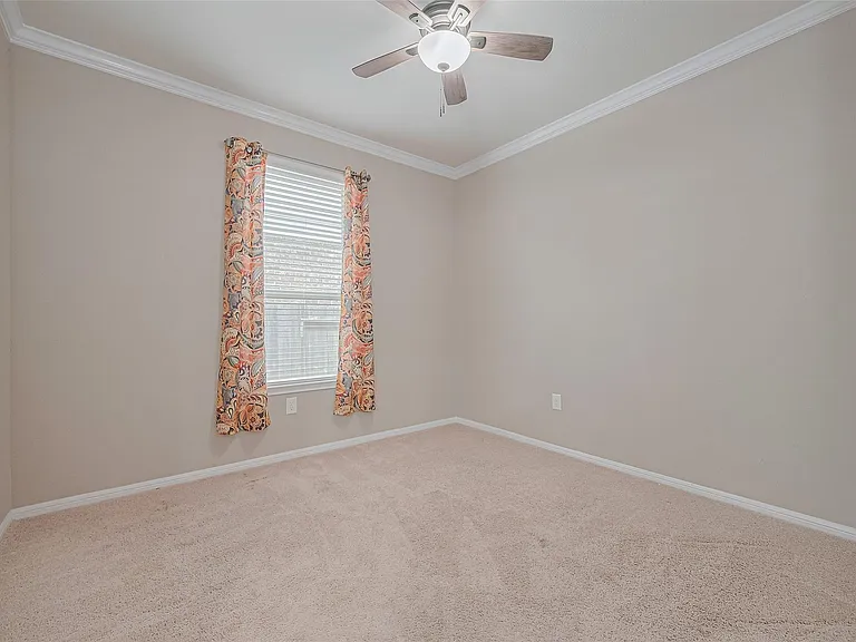 5327 Silver Ledge Dr — Photo 10