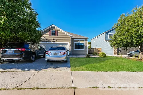 8359 Silver Glen Dr Photo 1