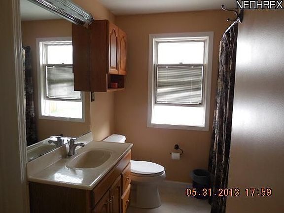2nd image of 10229 Halcyon Dr