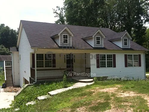 3161 Glen Hollow Dr Photo 1