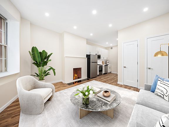 5th image of 135 W 95th St APT 2