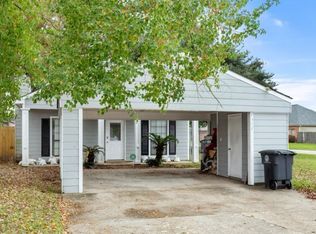 9414 Pecan Tree Dr, Baton Rouge, LA 70810