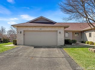 1120 Amber Ridge Dr SW, Byron Center, MI 49315