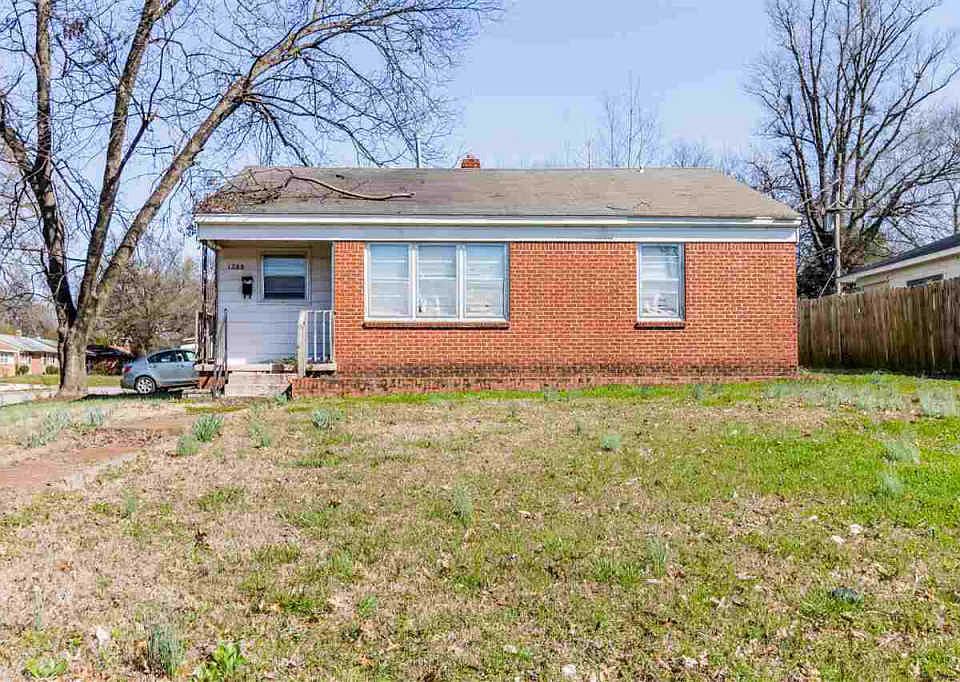 1st image of 1288 Dogwood Dr