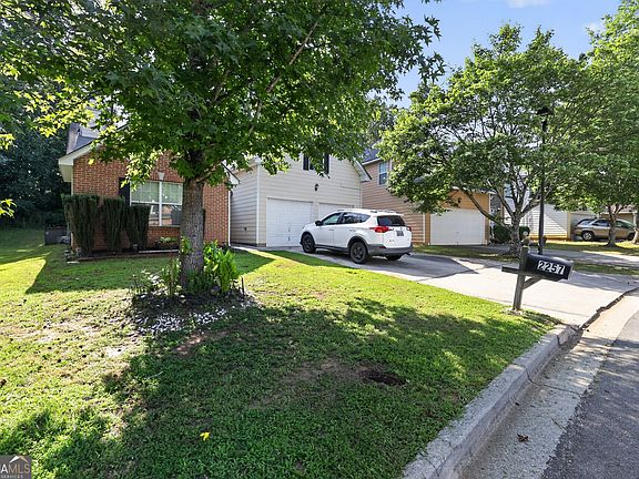 3rd image of 2257 Creel Rd