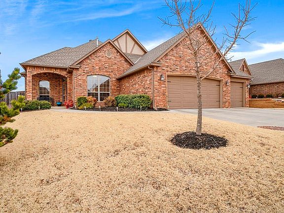 2nd image of 3205 SW 137th Ct