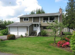 7103 Brent Ln, Lynden, WA 98264