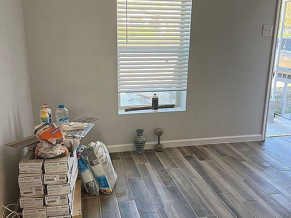 4th image of 1106 Shadwell Dr