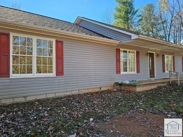 433 Carter Mountain Rd, Stuart, VA 24171