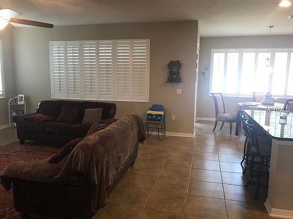 4th image of 2863 Park Meadow Dr