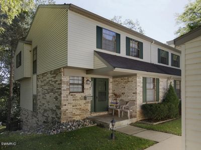 3809 Greenleaf Cir, Kalamazoo, MI, 49008