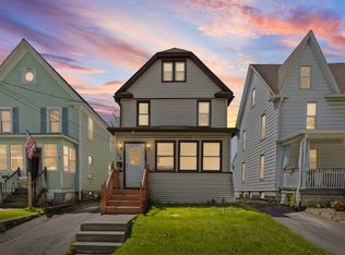 134 W Chestnut St, East Rochester, NY 14445