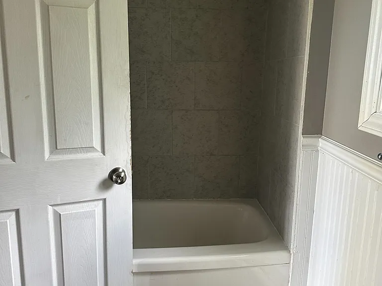 41 Emily St — Photo 15