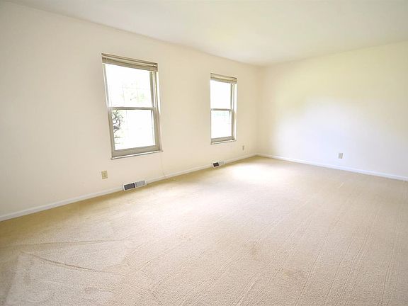 2nd image of 9797 Pinto Ct