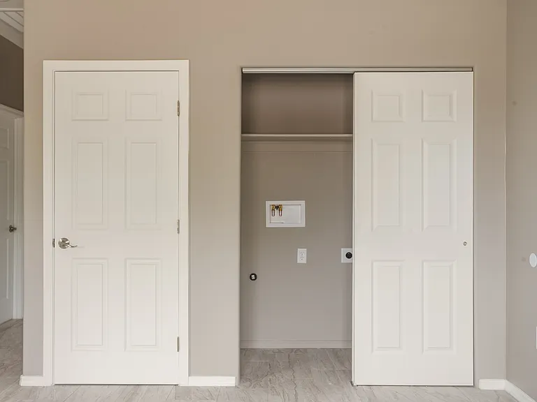 1349 W Hualpai Rd #1 — Photo 6