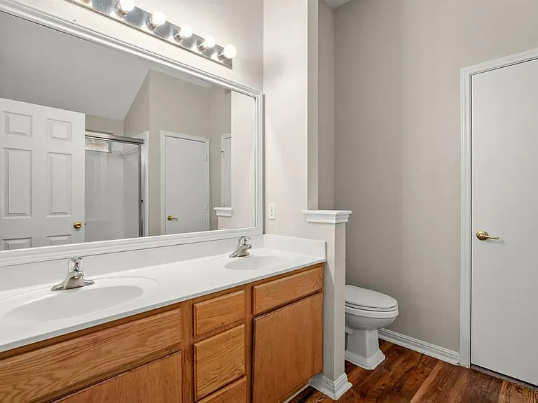 14901 Nuttall Dr — Photo 15