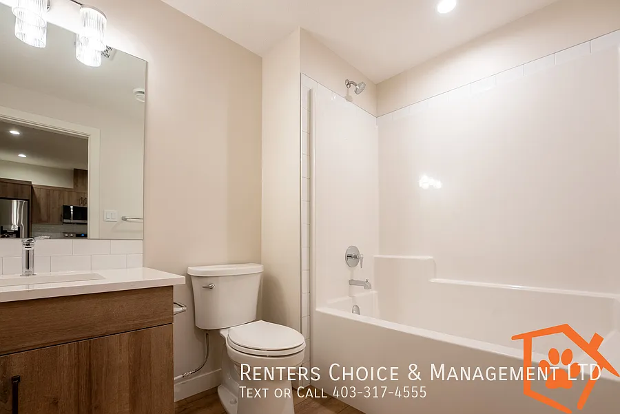Brand New 1 Bedroom Basement Suite, Utilities Included — Photo 4