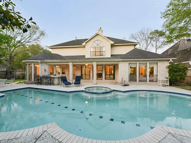 14810 Tumbling Falls Ct — Photo 5