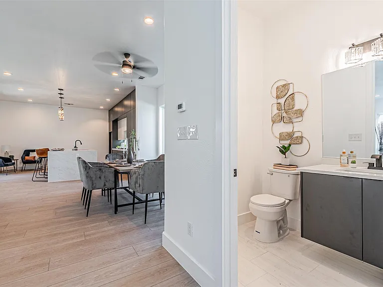 4309 Sylvester St — Photo 5
