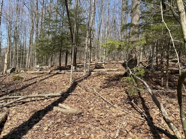 15 Colebrook River Rd, Granville, MA 01034