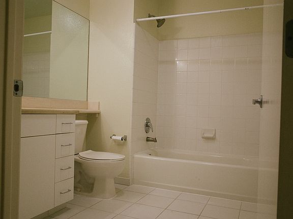 5th image of 8400 Oceanview Ter APT 114