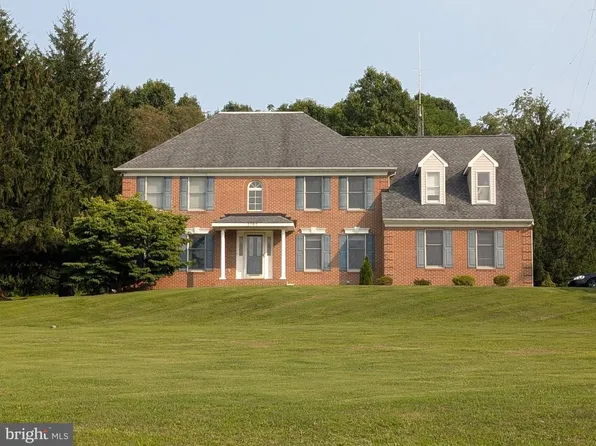 3797 Akers Dr, Mount Airy, MD 21771
