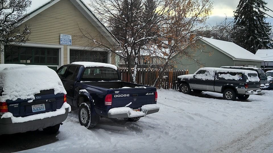 1st image of 426 S 6th St E