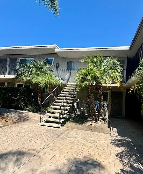 4424 Utah St #9