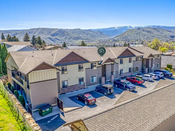 1051 N Baker Avenue #B203, East Wenatchee, WA 98802